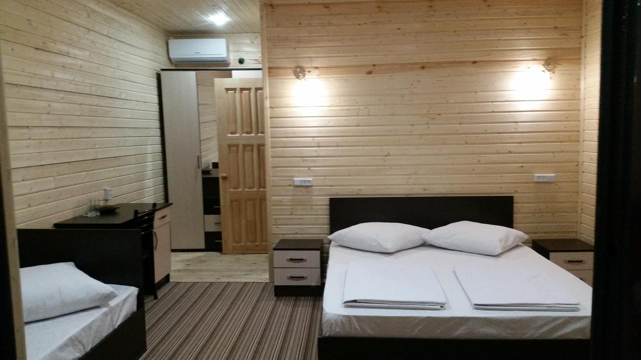 Guest House Ahan Gagra Bagian luar foto