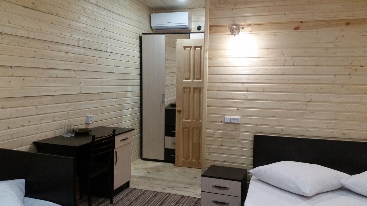 Guest House Ahan Gagra Bagian luar foto